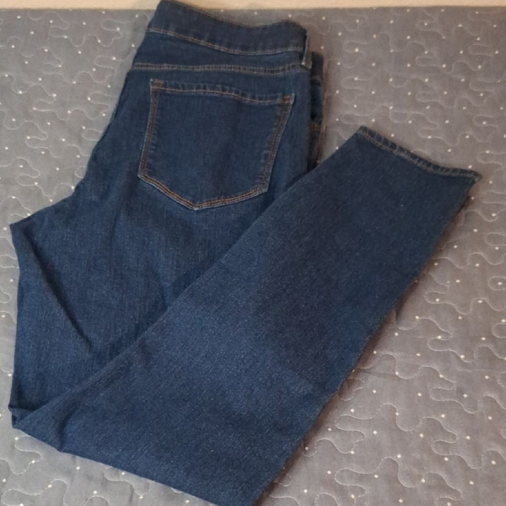 Old Navy Mid Rise Super Skinny Ankle Jeans size 12 LONG